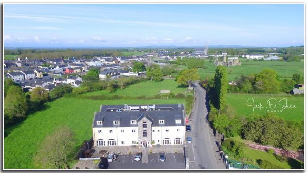 Aerial View Deebert House Hotel